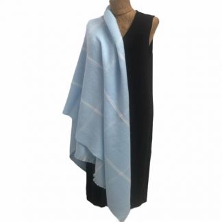 Bufandon XXL Plus FA. Line. White. Celeste.