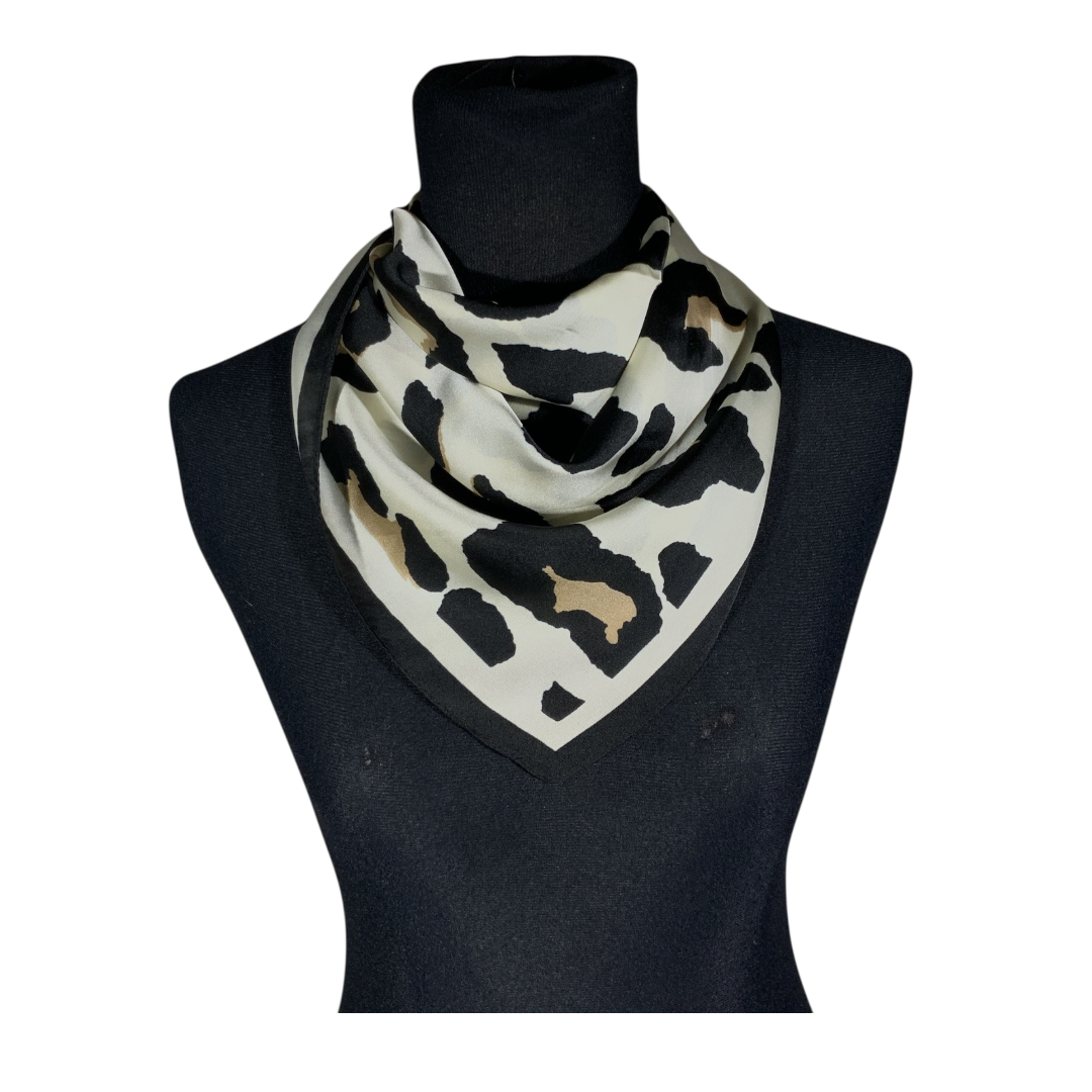 Pañuelo CA. 70BA2623Y-13