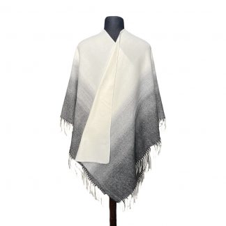 Ruana Atravesada Degrade Gris
