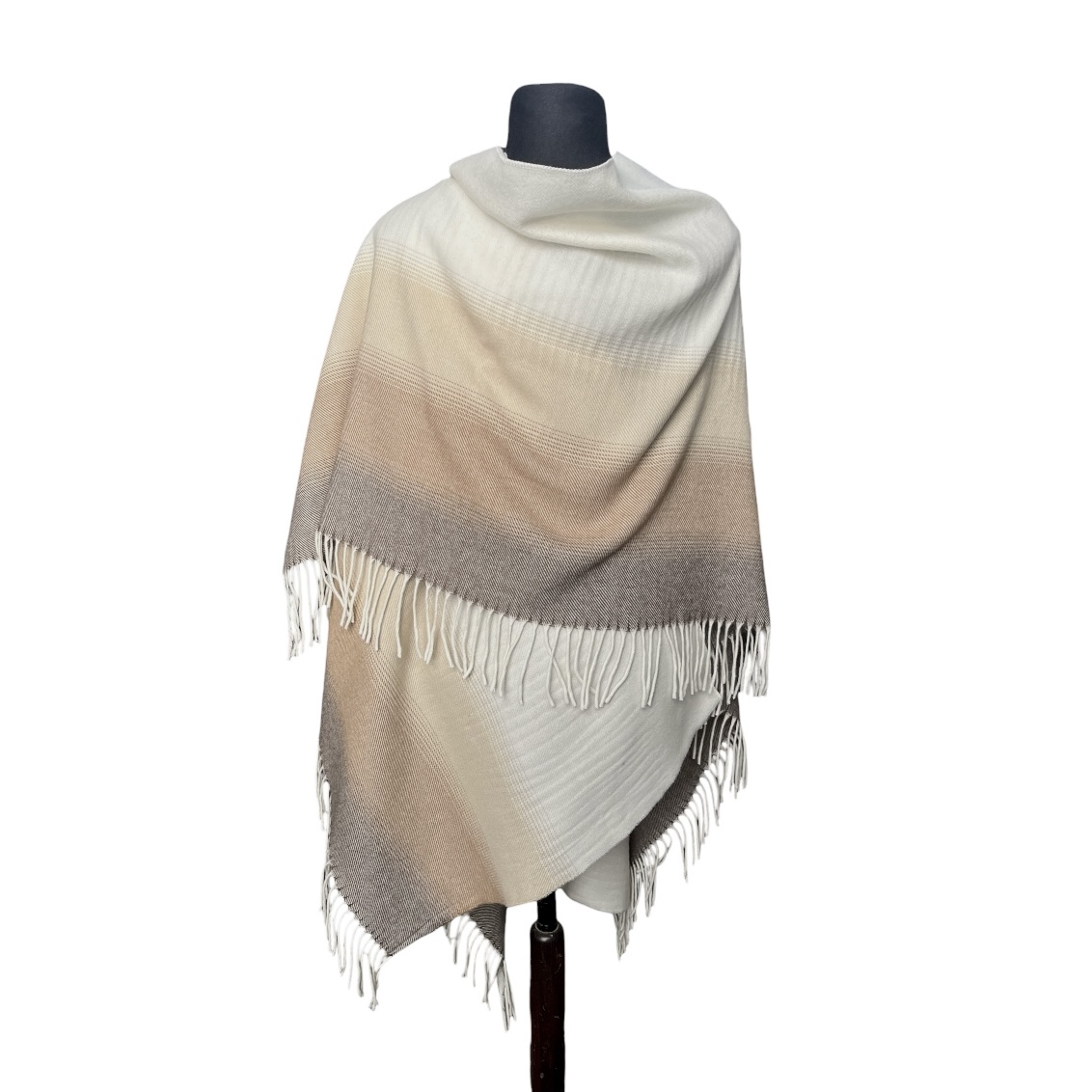 Ruana Atravesada Degrade Marrón - Image 2