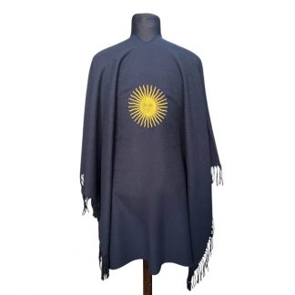Ruana Atravesada Con Bordado Sol de Mayo - Azul Marino