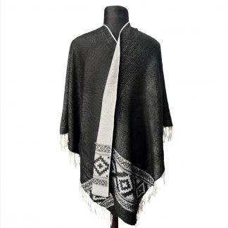 Ruana Atravesada Guarda Pampa Fa. 26 Negro