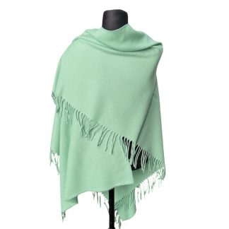 Ruana Atravesada Lisa Verde Claro