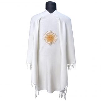 Ruana Atravesada Con Bordado Sol de Mayo - Crudo