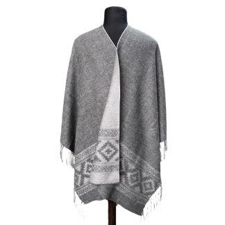 Ruana Atravesada Guarda Fleco Gris - Gris Oscuro