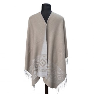Ruana Atravesada Guarda Fleco Gris - Beige